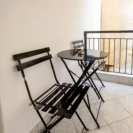 Spacious And Modern One Bedroom Apartment Athens Exterior photo