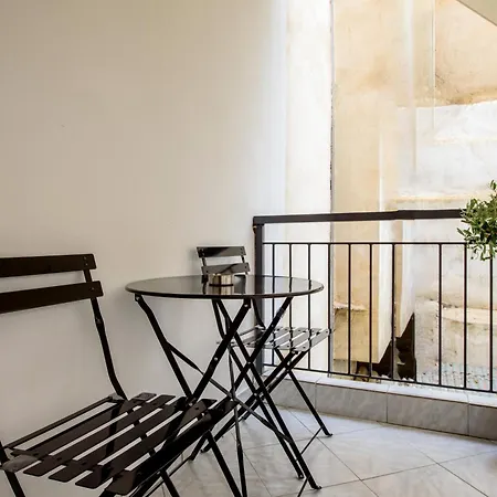 Spacious And Modern One Bedroom Apartment Athens Exterior photo