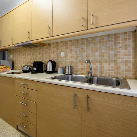 Spacious And Modern One Bedroom Apartment Athens Exterior photo