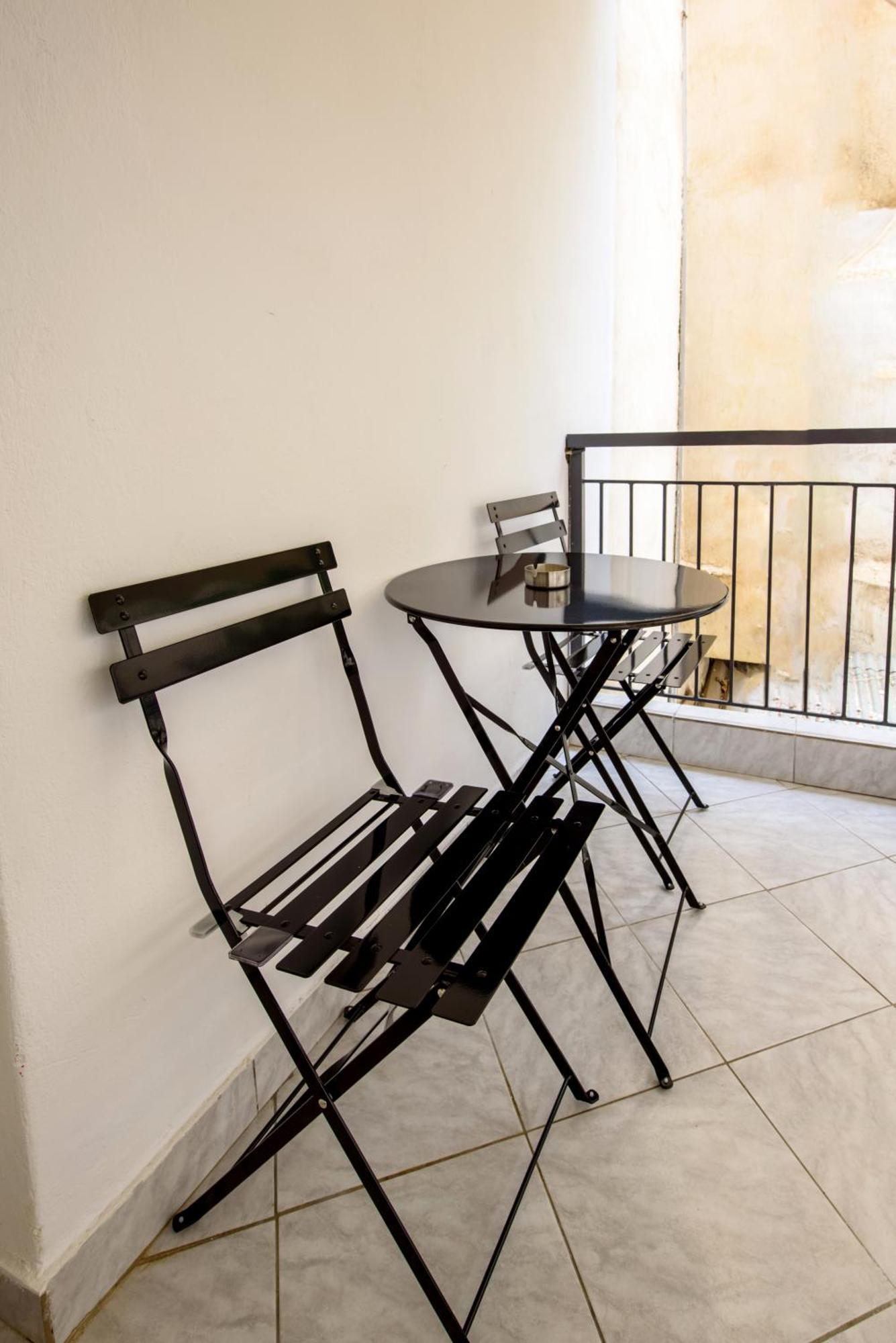 Spacious And Modern One Bedroom * Athens