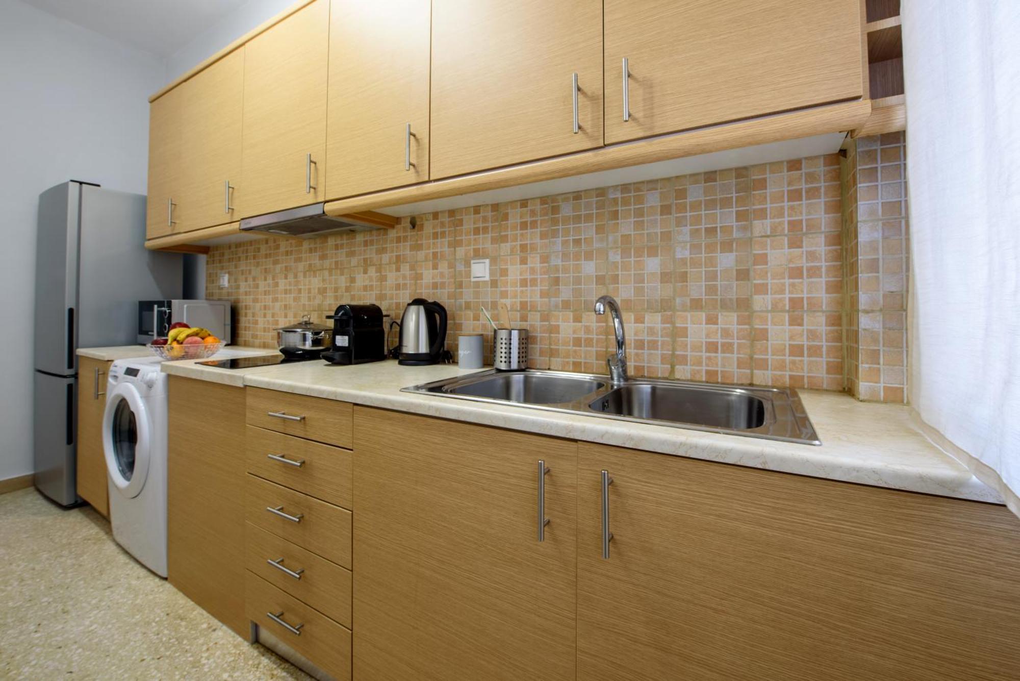 Apartment Spacious And Modern One Bedroom Athens